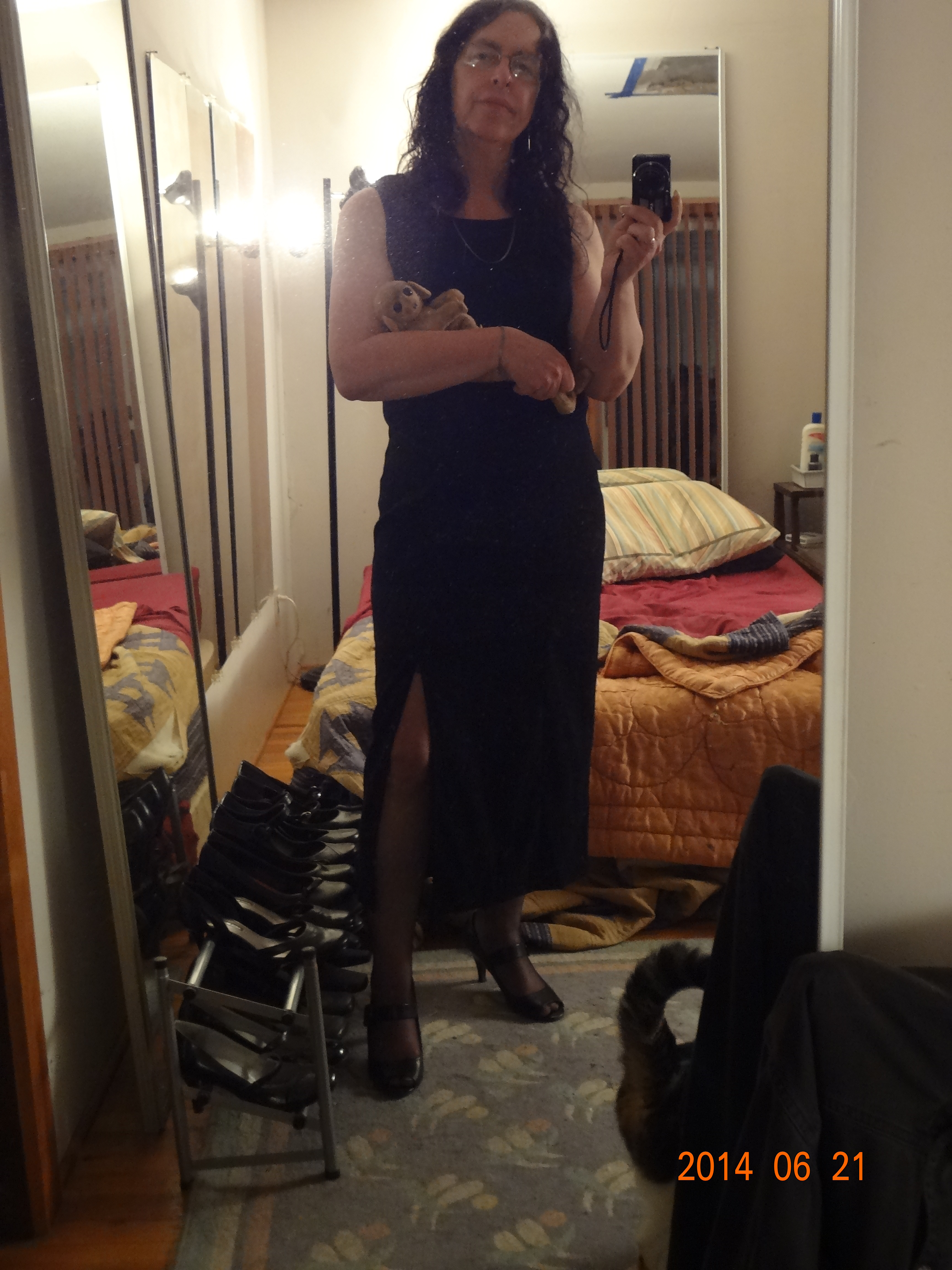 ./DSC01079 - BARB with Susan's Monkey.JPG